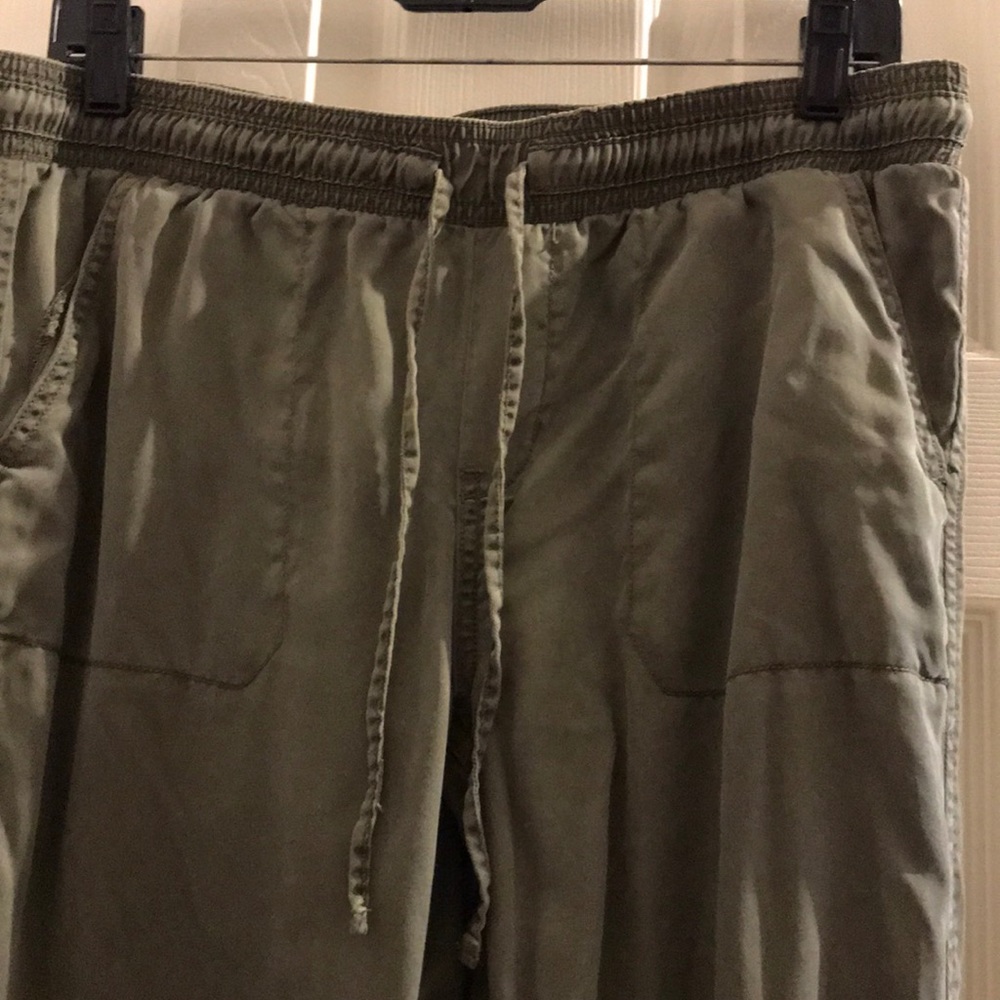 Pants - Picture 2 of 4